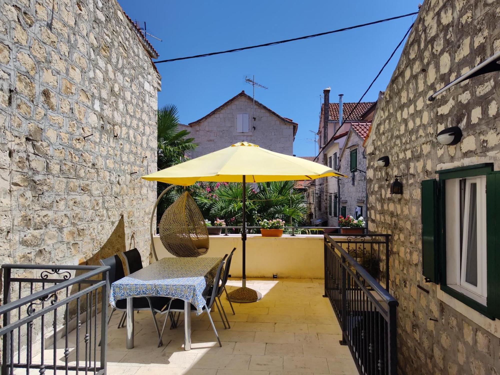 טרוגיר Apartments Marin מראה חיצוני תמונה